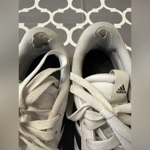 Adidas Women's VL Court 3.0 samba sneakers - Picture 6 of 9